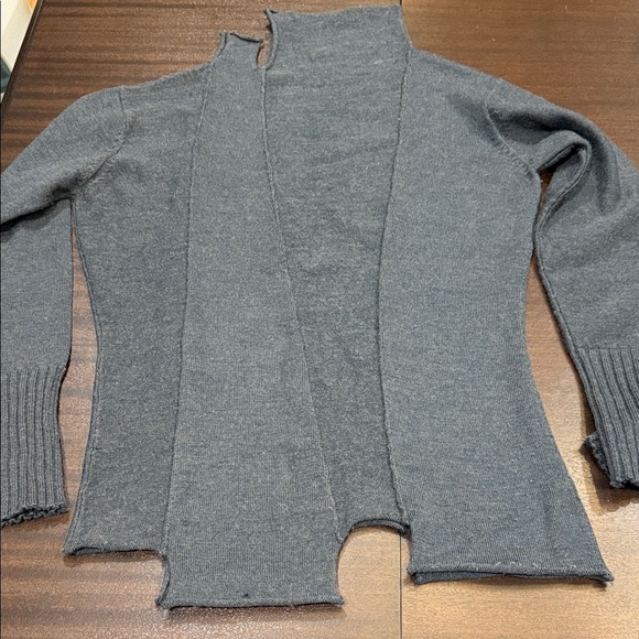 Xiaoyan Lin Art to Wear Asymmetrical Hem Cowl Neck Wool Sweater Sz L - Picture 5 of 6